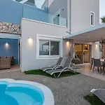 Вилла Tamaris With Heated Pool