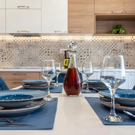 Tamaris With Heated Pool 马斯蒂查里