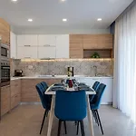 Villa Tamaris With Heated Pool *