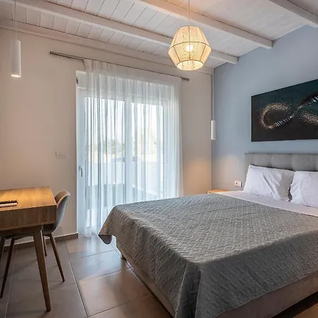 Villa Tamaris With Heated Pool