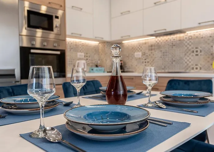 Tamaris With Heated Pool 马斯蒂查里